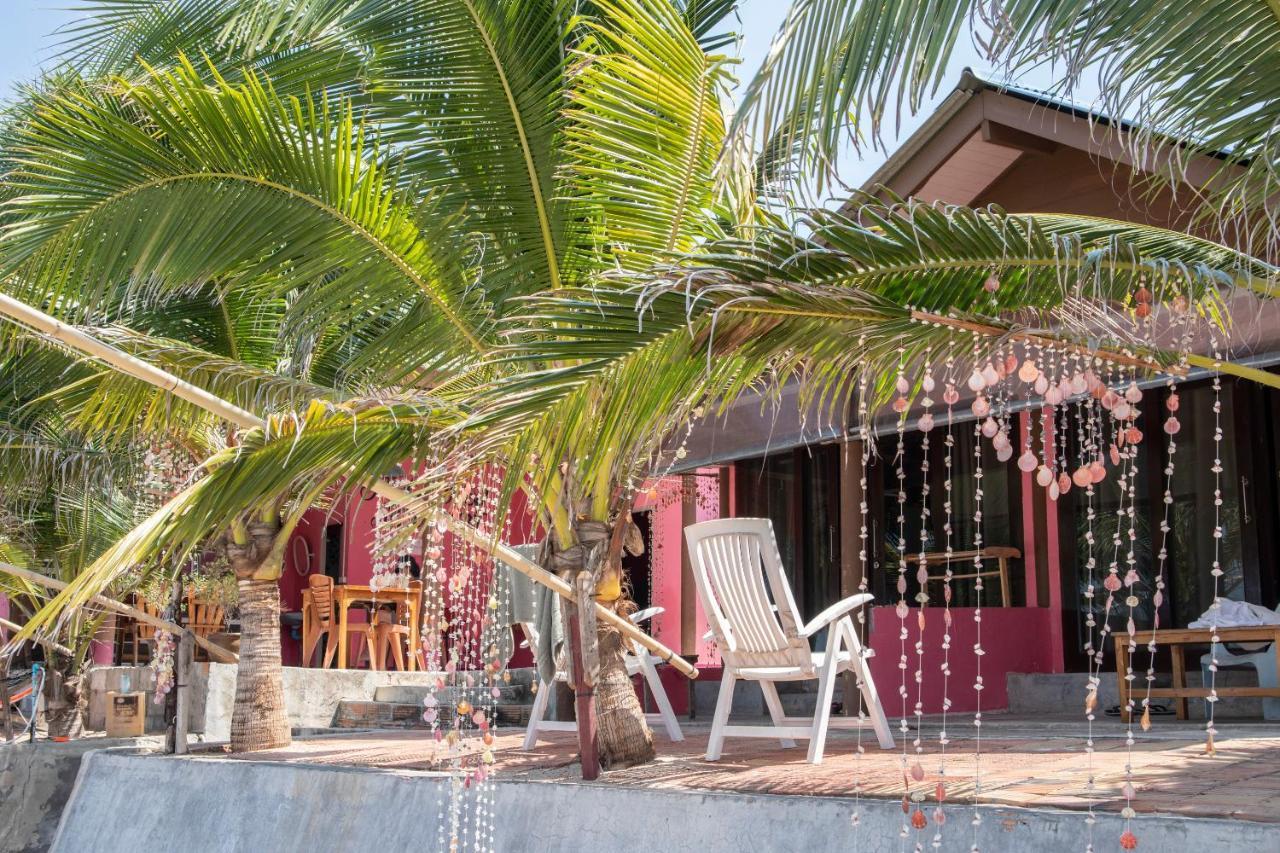 Oyo 797 Pink House Bungalow Koh Lanta Exterior photo